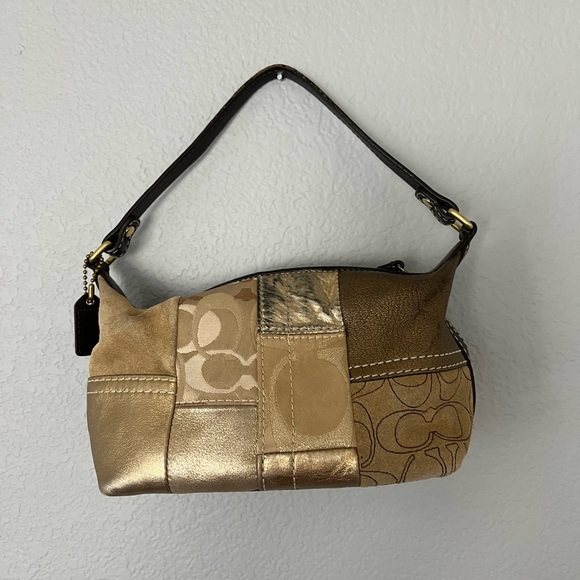 Vintage Coach Handbag - Picture 3 of 7